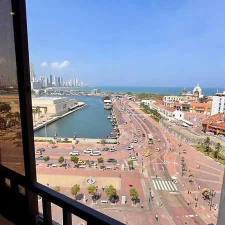 Downtown 2br - Unbeatable Views Apartamento