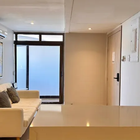 Downtown 2br - Unbeatable Views